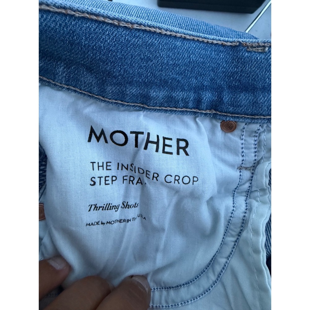 Mother Denim The Insider Crop Step Fray Jeans Thrilling Shots Blue Distressed 26